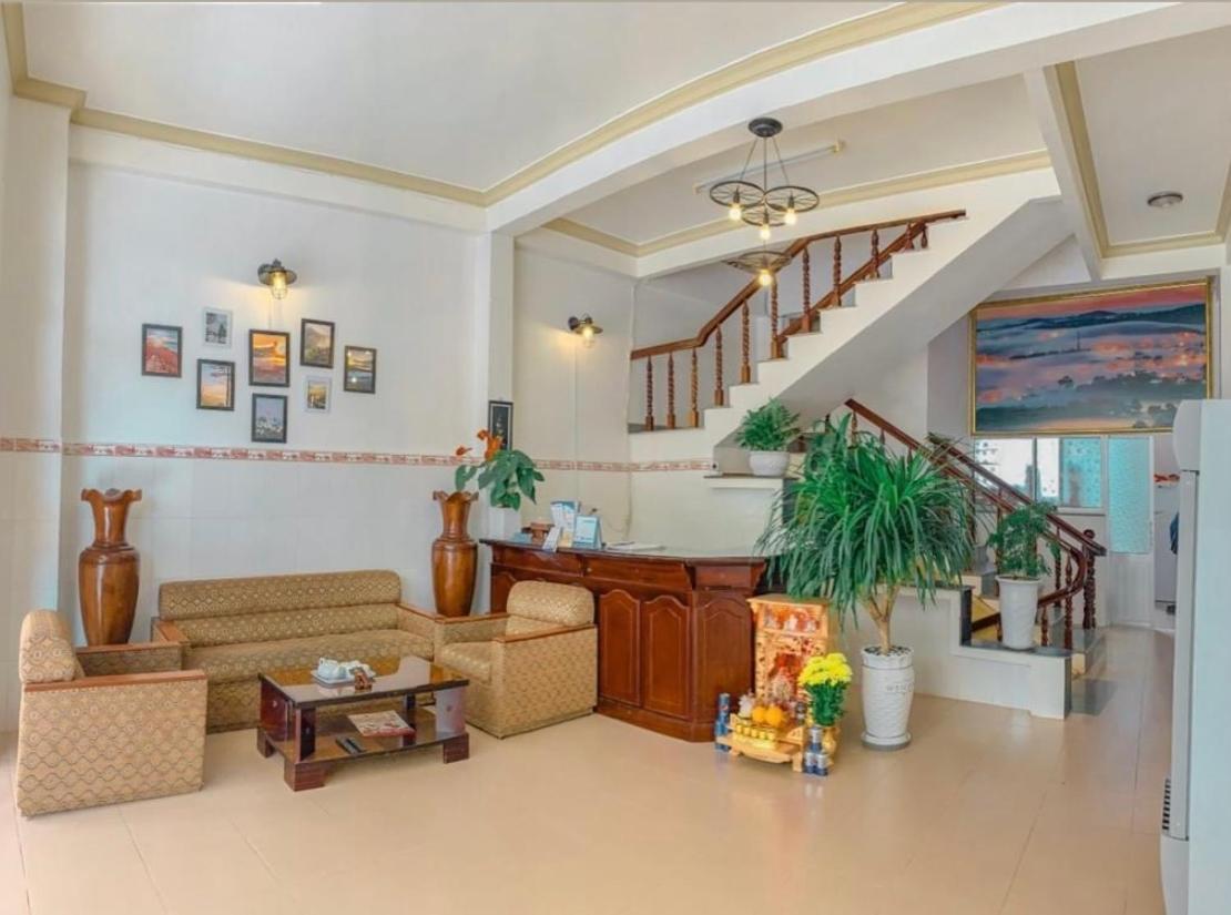 Hotel Khách sạn Anh Hào Dalat Exterior foto