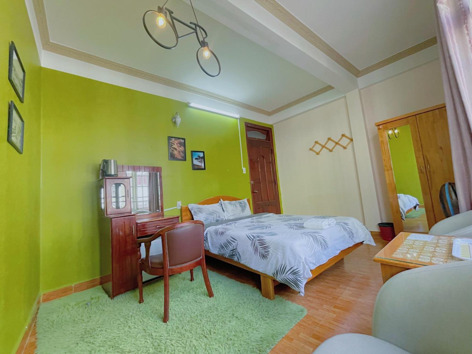 Hotel Khách sạn Anh Hào Dalat Exterior foto