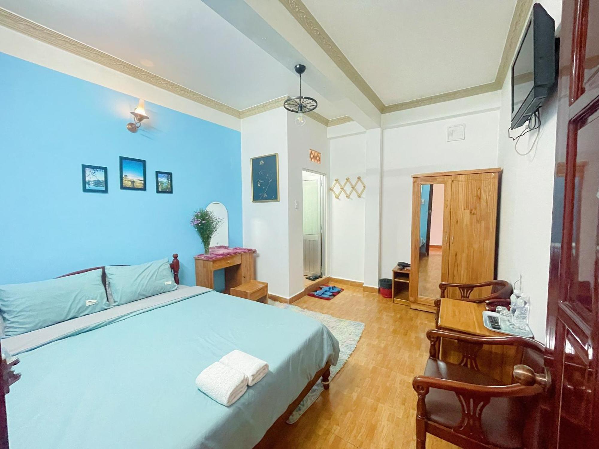Hotel Khách sạn Anh Hào Dalat Exterior foto