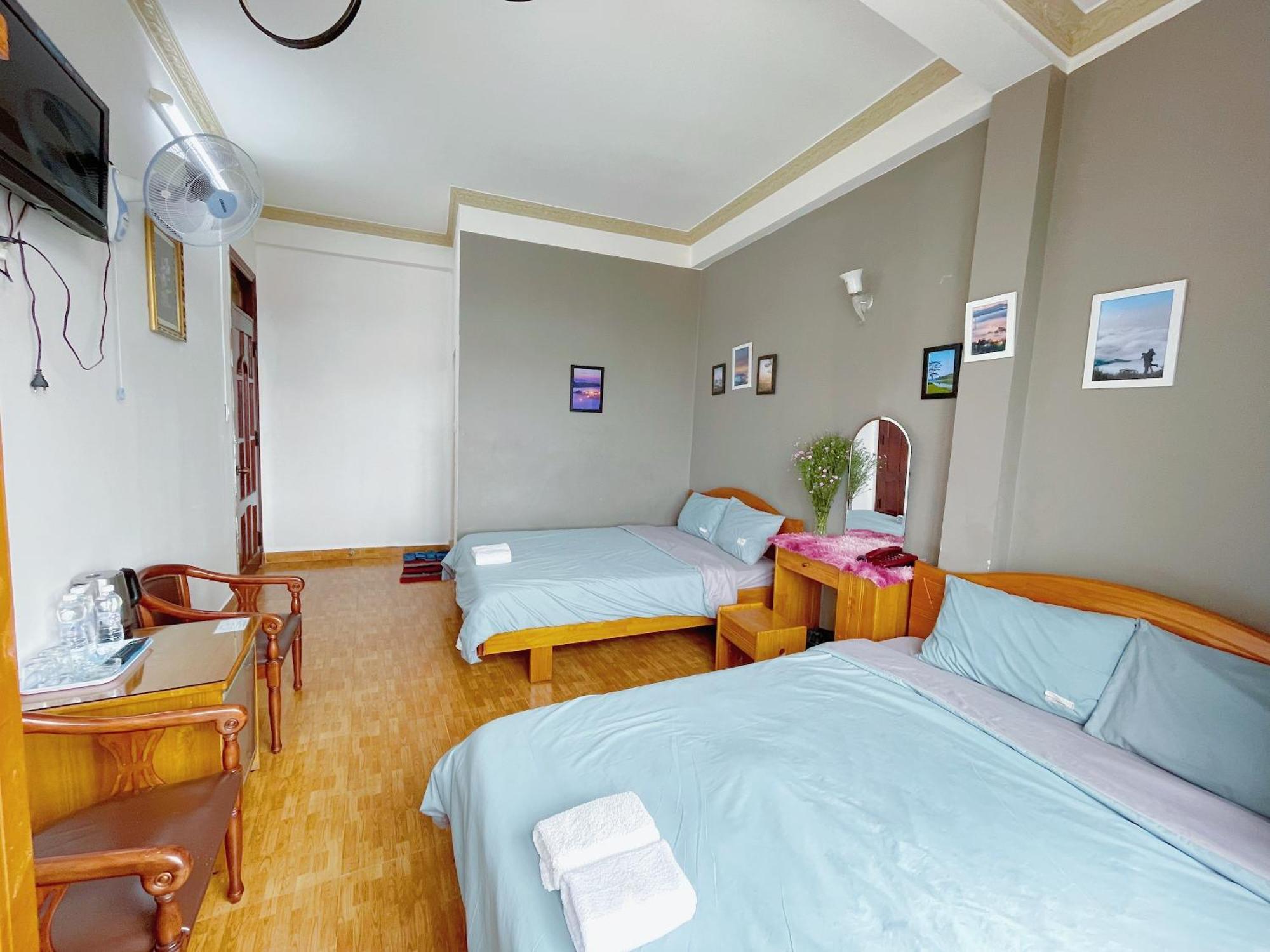 Hotel Khách sạn Anh Hào Dalat Exterior foto